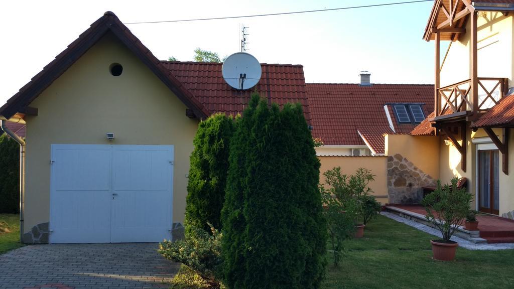 Anna villa Lenti Exteriör bild