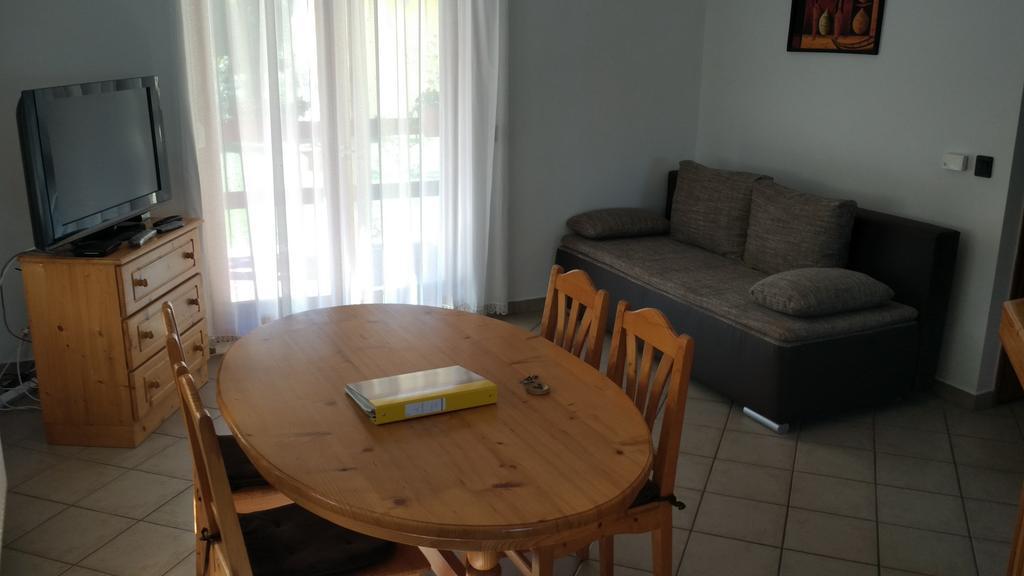 Anna villa Lenti Exteriör bild